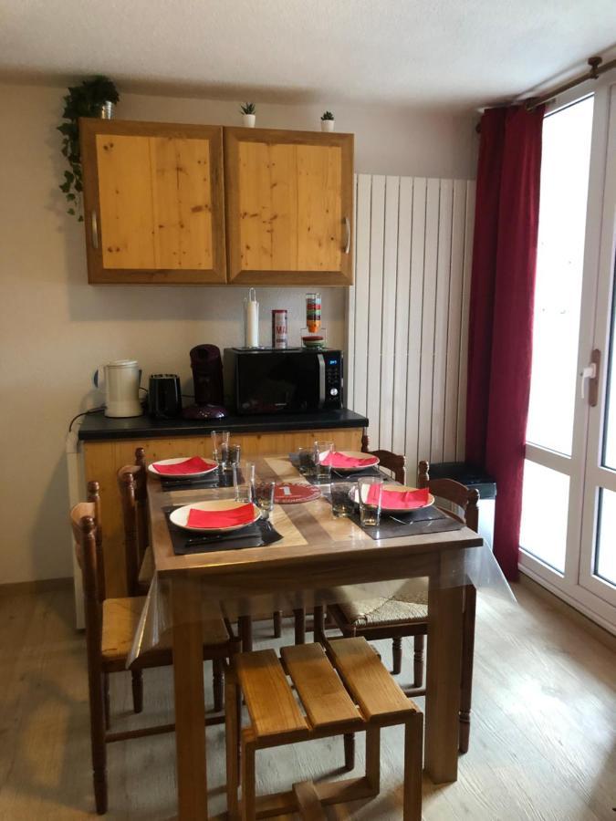 Petit Appartement Labellise Les 2 Alpes Residence Arc En Ciel Telesiege Petite Aiguille لو دوز آلب المظهر الخارجي الصورة